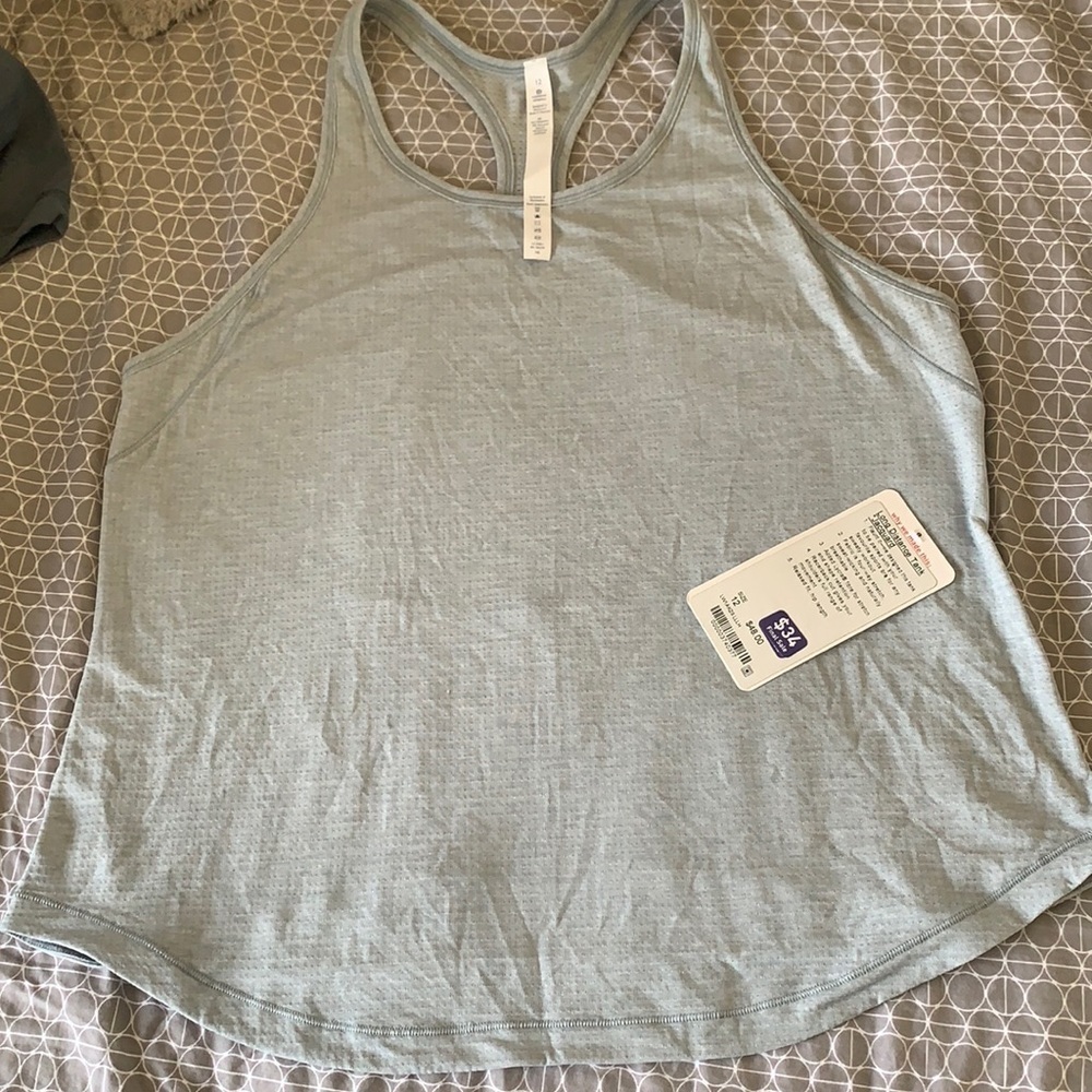 NWOT Lululemon Long Distance Tank. Size 12